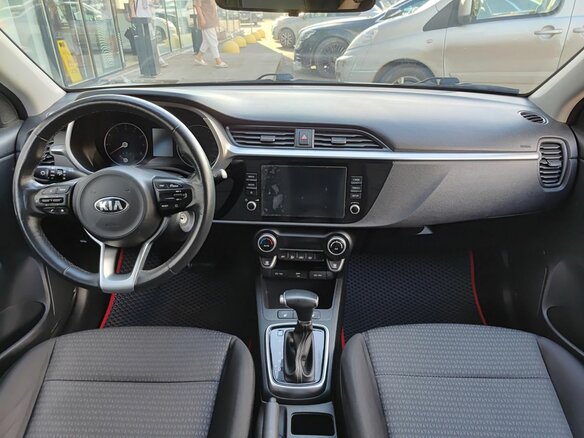 2021 Kia Rio IV Рестайлинг, серый - вид 13
