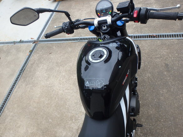 2026 Triumph Trident 660, чёрный, 1050000 рублей - вид 17