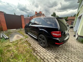 2009 Mercedes-Benz M-Класс 350 II (W164) Рестайлинг, чёрный, 1250000 рублей, вид 5