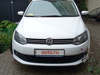 2011 Volkswagen Polo V, белый, 950000 рублей, вид 2