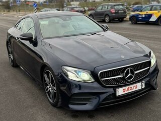 2019 Mercedes-Benz E-Класс 300 V (W213, S213, C238), синий, 5500000 рублей, вид 4