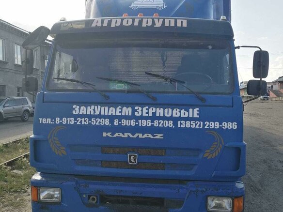 2017 КамАЗ 65117, синий, 4000000 рублей - вид 1