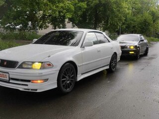 1996 Toyota Mark II VIII (X100), белый, 850000 рублей, вид 1