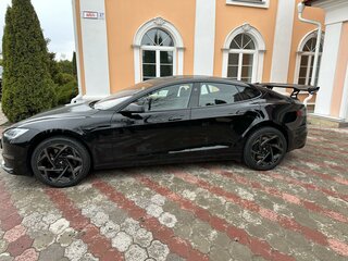 2021 Tesla Model S Plaid I Рестайлинг 2, чёрный, 10000000 рублей, вид 4