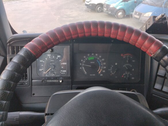 2000 Renault Premium, белый, 1200000 рублей - вид 10