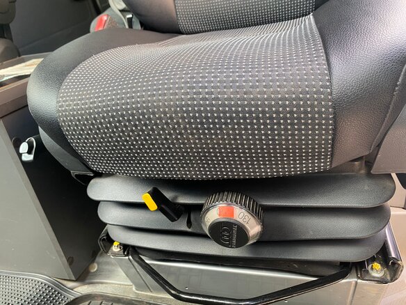 2010 Mercedes-Benz Sprinter, серебристый, 3100000 рублей - вид 19