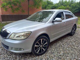 2012 Skoda Octavia II (A5) Рестайлинг, серебристый, 690000 рублей, вид 2