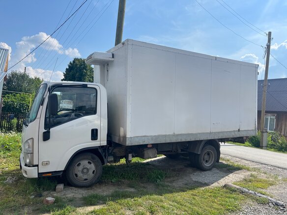 2014 Isuzu Elf (N-series), белый, 1800000 рублей - вид 3