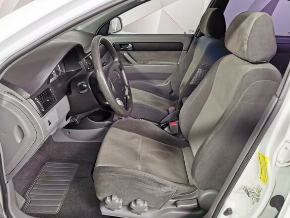 2014 Daewoo Gentra II, белый - вид 18