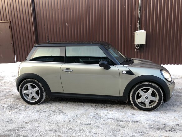 2008 Mini Hatch Cooper II (R56), бежевый - вид 5