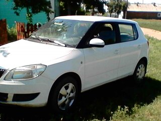 2012 Skoda Fabia II Рестайлинг, белый, 505000 рублей, вид 2