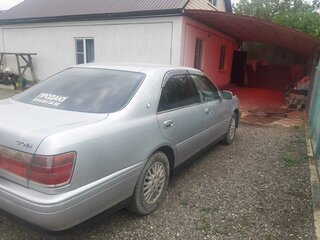 2001 Toyota Crown XI (S170), серебристый, 950000 рублей, вид 3