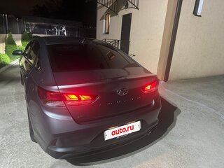 2017 Hyundai Sonata VII (LF) Рестайлинг, серый, 1600000 рублей, вид 5
