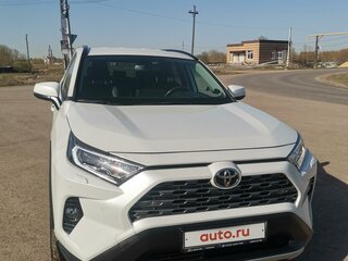 2021 Toyota RAV4 V (XA50), белый, 4590000 рублей, вид 3