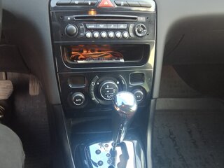 2014 Peugeot 408 I, бежевый, 700000 рублей, вид 5