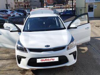 2020 Kia Rio IV, белый, 1100050 рублей, вид 1
