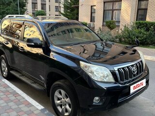 2010 Toyota Land Cruiser Prado 150 Series, чёрный, 3500000 рублей, вид 1