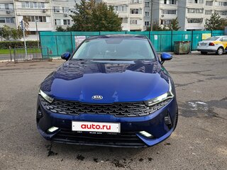 2020 Kia K5 III, синий, 2150000 рублей, вид 1
