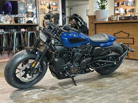 2023 Harley-Davidson Sportster S, синий, 2400000 рублей, вид 3