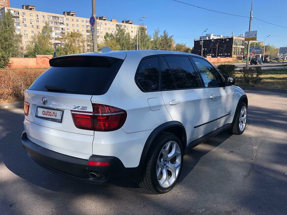 2009 BMW X5 35d II (E70), белый, 1895000 рублей - вид 5