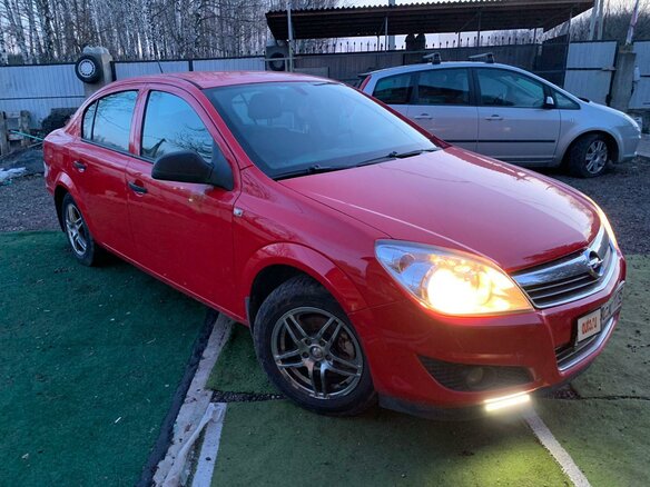 2012 Opel Astra H Рестайлинг, красный, 557000 рублей - вид 14