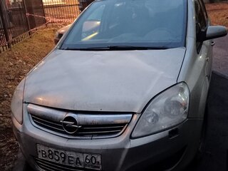2008 Opel Zafira B Рестайлинг, бежевый, 420000 рублей, вид 1