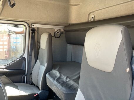 2012 Renault Premium, белый, 2100000 рублей, вид 5