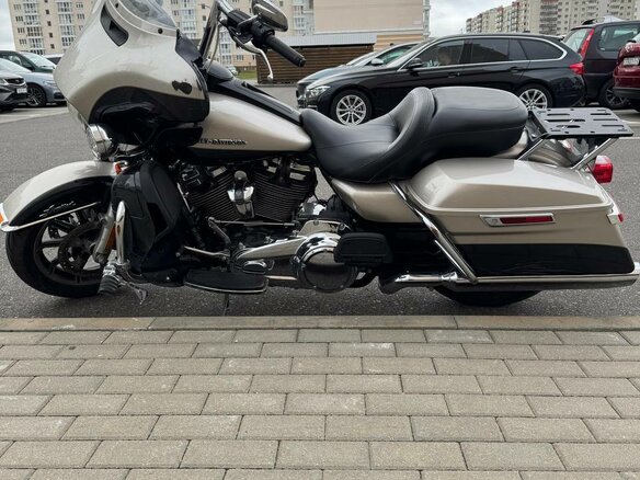 2018 Harley-Davidson Electra Glide, бежевый, 1450000 рублей - вид 5