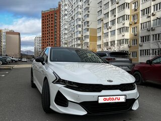 2021 Kia K5 III, белый, 3250000 рублей, вид 2