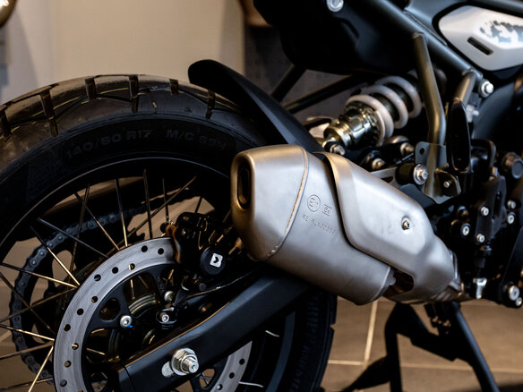 2025 Royal Enfield Himalayan, белый, 610000 рублей - вид 19