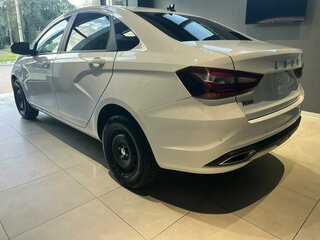 2024 Lada (ВАЗ) Vesta I Рестайлинг (NG), белый, 1210000 рублей, вид 2