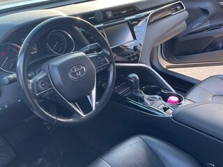 2018 Toyota Camry VIII (XV70), белый, 2800000 рублей, вид 5