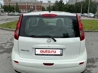 2012 Nissan Note I Рестайлинг, белый, 980000 рублей, вид 5