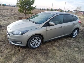 2018 Ford Focus III Рестайлинг, бежевый, 815000 рублей, вид 2