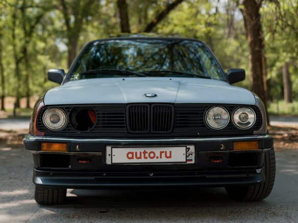 1990 BMW 3 серии 318i II (E30), розовый - вид 1