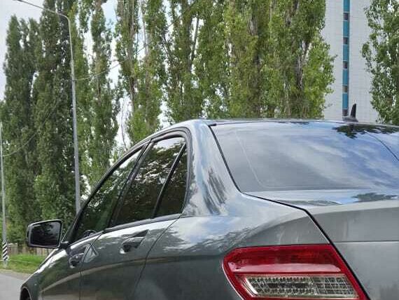 2010 Mercedes-Benz C-Класс 180 BlueEFFICIENCY III (W204), серый, 1150000 рублей - вид 8