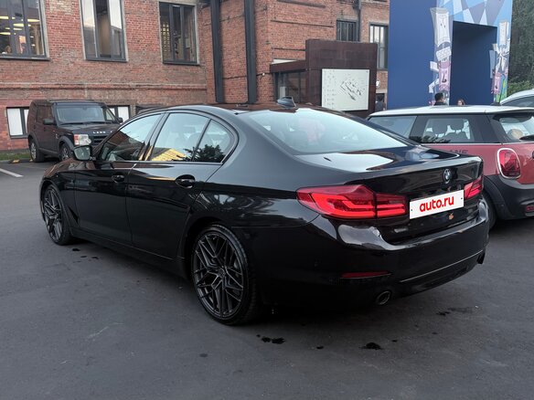2019 BMW 5 серии 520d VII (G30/G31/G38), чёрный, 2790000 рублей - вид 7