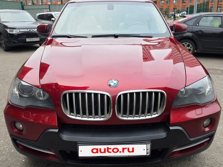 2010 BMW X5 30i II (E70), красный, 1375000 рублей, вид 4