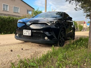 2017 Toyota C-HR I, чёрный, 1730000 рублей, вид 1