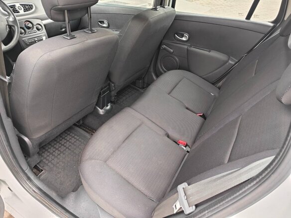 2009 Renault Clio III Рестайлинг, белый, 628200 рублей - вид 9