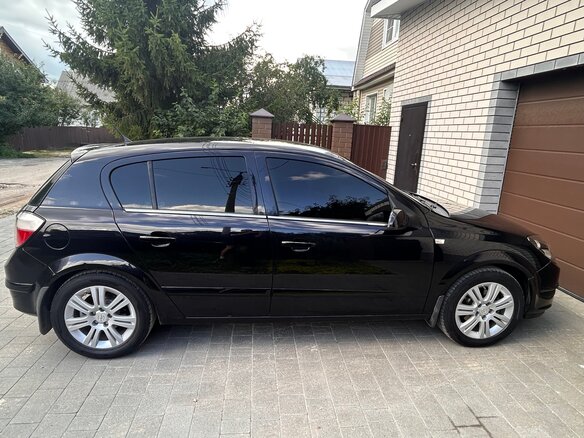 2007 Opel Astra H, чёрный - вид 11