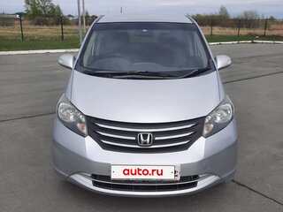 2011 Honda Freed I, серый, 1150000 рублей, вид 2