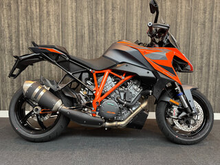 2020 KTM 1290 Super Duke GT, оранжевый, 1230000 рублей, вид 1