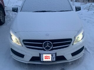 2014 Mercedes-Benz A-Класс 180 III (W176), белый, 1540000 рублей, вид 4
