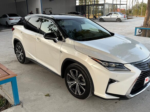 2019 Lexus RX 350 IV, белый, 5000000 рублей - вид 1