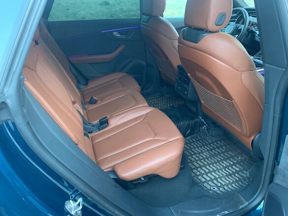2021 Audi Q8 45 TDI I (4M), синий, 8500000 рублей - вид 12