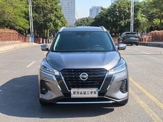 2023 Nissan Kicks I Рестайлинг, серебристый, 2070000 рублей, вид 2