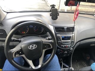 2015 Hyundai Solaris I Рестайлинг, коричневый, 800000 рублей, вид 4