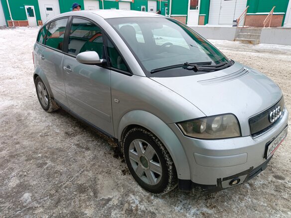 2001 Audi A2, серебристый, 450000 рублей