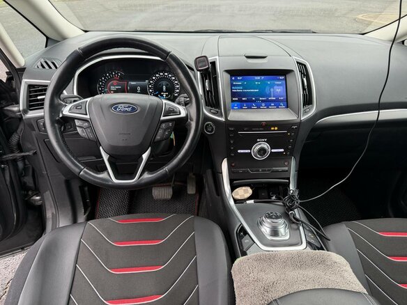 2019 Ford S-MAX II, серый, 1990000 рублей - вид 10